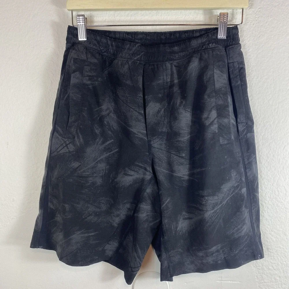 Lululemon Pace Breaker Men's Small Lined Short 9